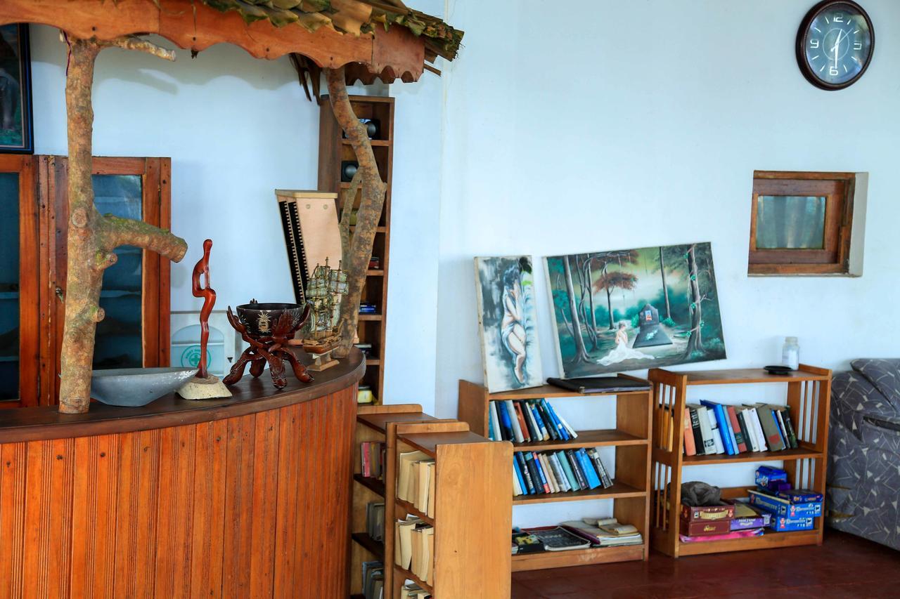 Darwins Beach Resort Tangalle Exterior photo